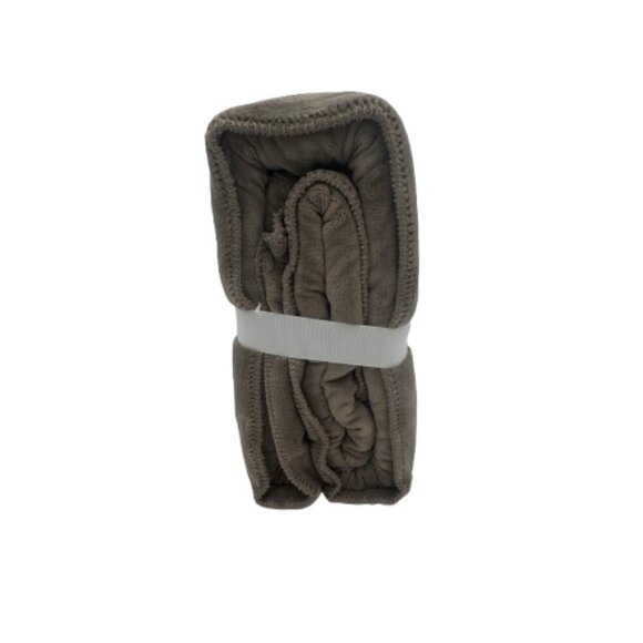 NWT UGG Novah Queen Blanket - Color Light Fawn - 92" x 96" - Picture 3 of 6